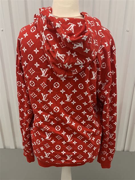 jumper supreme louis vuitton.